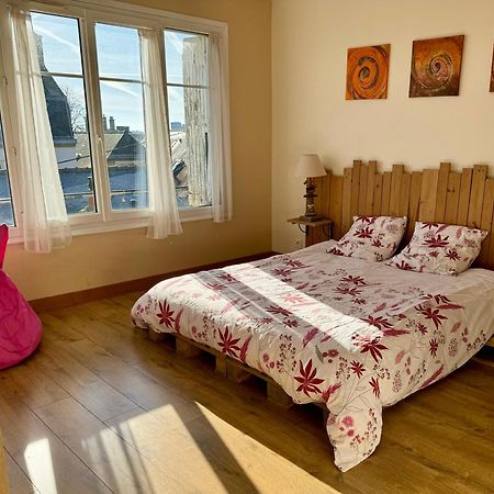 Ferienwohnung Vue Imprenable Sur La Mairie Vannes Exterior foto